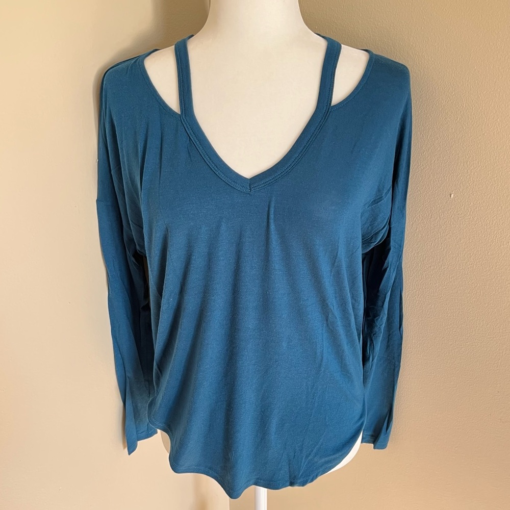 Super-soft Cold Shoulder Tee